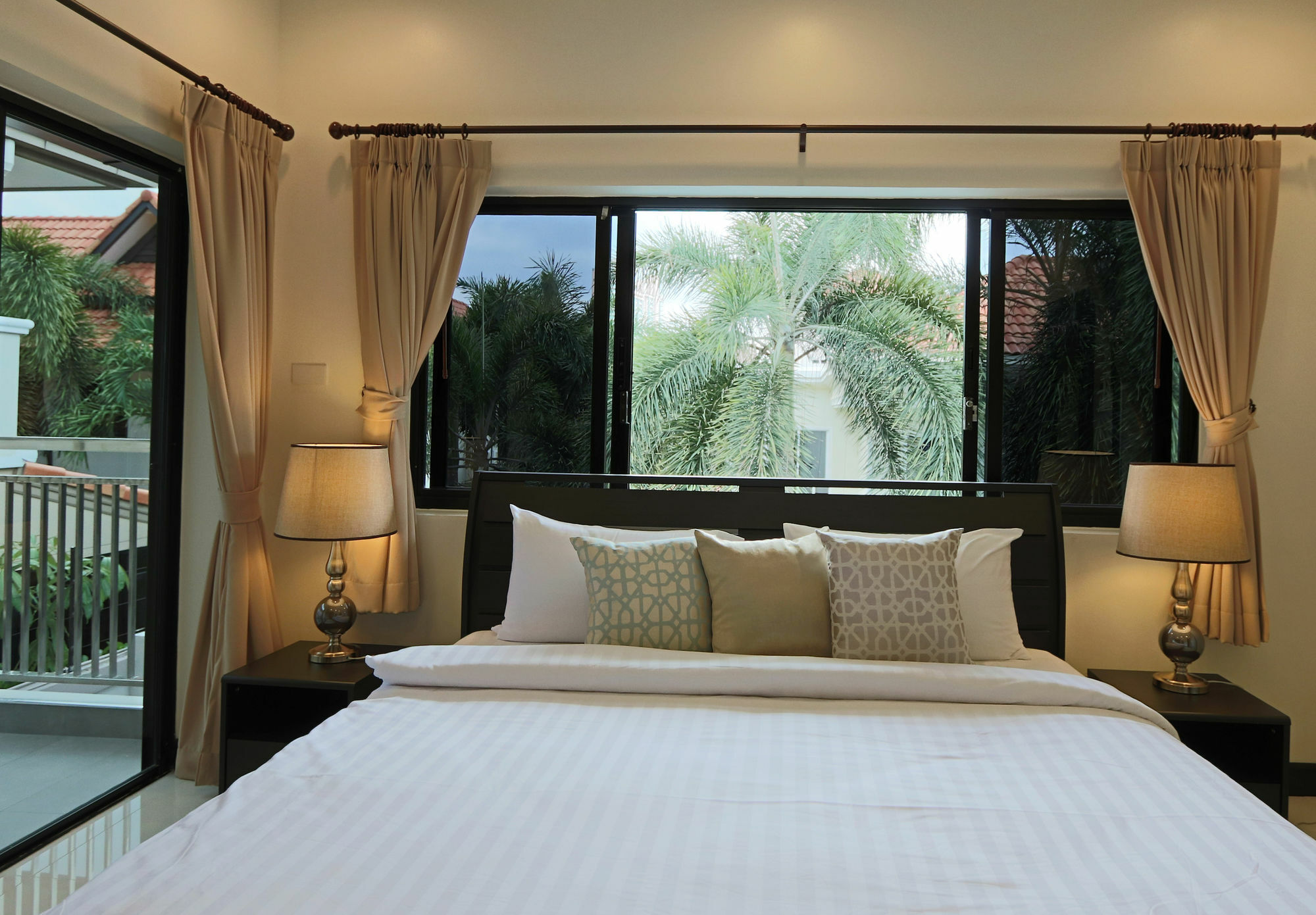Pattaya Holiday Villas Bang Lamung Εξωτερικό φωτογραφία